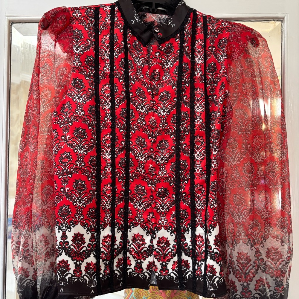 Alice + Olivia Red and Black Graphic Blouse with Peter Pan Collar